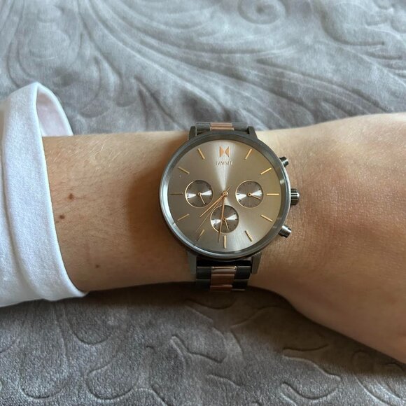 MVMT Orion Nova Watch - Picture 1 of 3